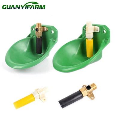 Miska na pitie oviec